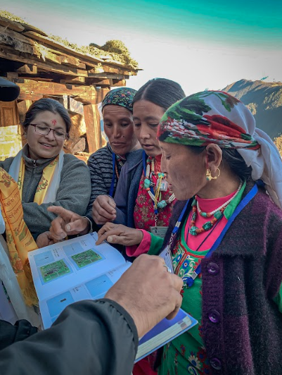 Nepal women empower solar energy